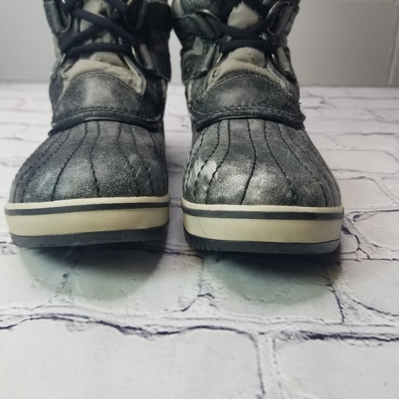 Sorel Tofini tall waterproof gray faux fur boots - Picture 6 of 15